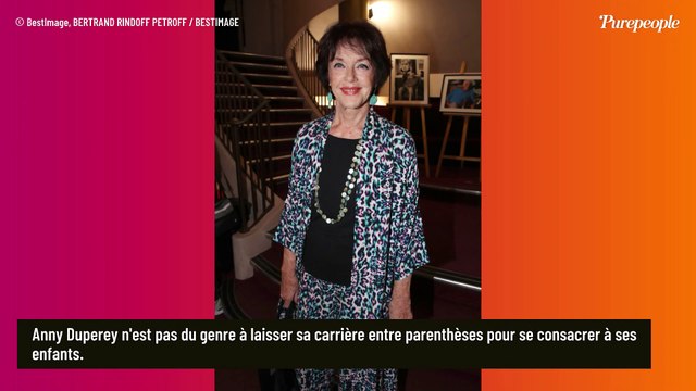 Ce n'est pas ma tasse de thé : Anny Duperey parle de sa vie de mère de deux enfants et grand-mère de six