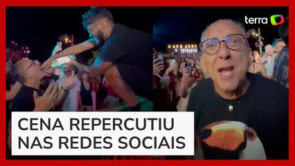 Galvão Bueno toma bebida direto da garrafa em festa no Ceará: 'Jeri enlouqueceu'