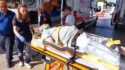 Samsun'da Ulusoy Un'un 50. Yıl Şubesinde Un Çuvalları İşçilerin Üzerine Düştü
