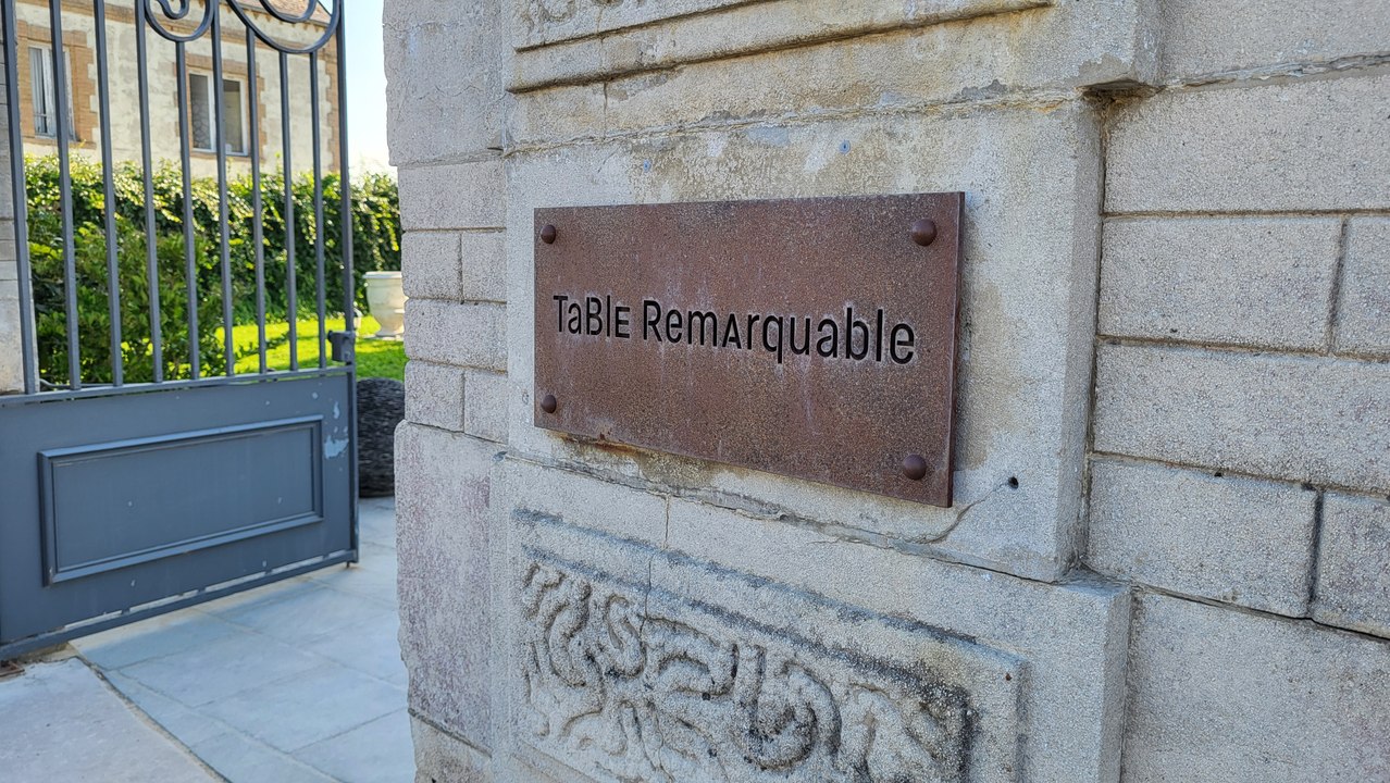 Dans les cuisines du Panoramique, le restaurant étoilé de Rolleboise