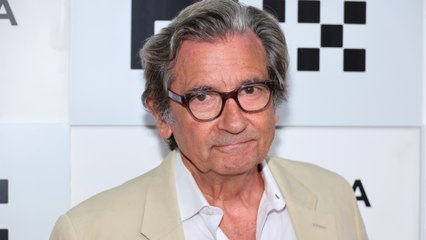 Voici - Griffin Dunne : l'interprète de Duffy dans Le Grand bleu a aussi joué dans This is us !