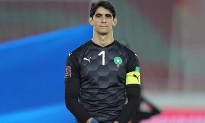 الهلال يعلن تعاقده رسميا مع المغربي ياسين بونو