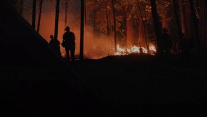 Descargar video: Firefighters In Canada Make Progress Against Wildfires Amid Cooler Weather