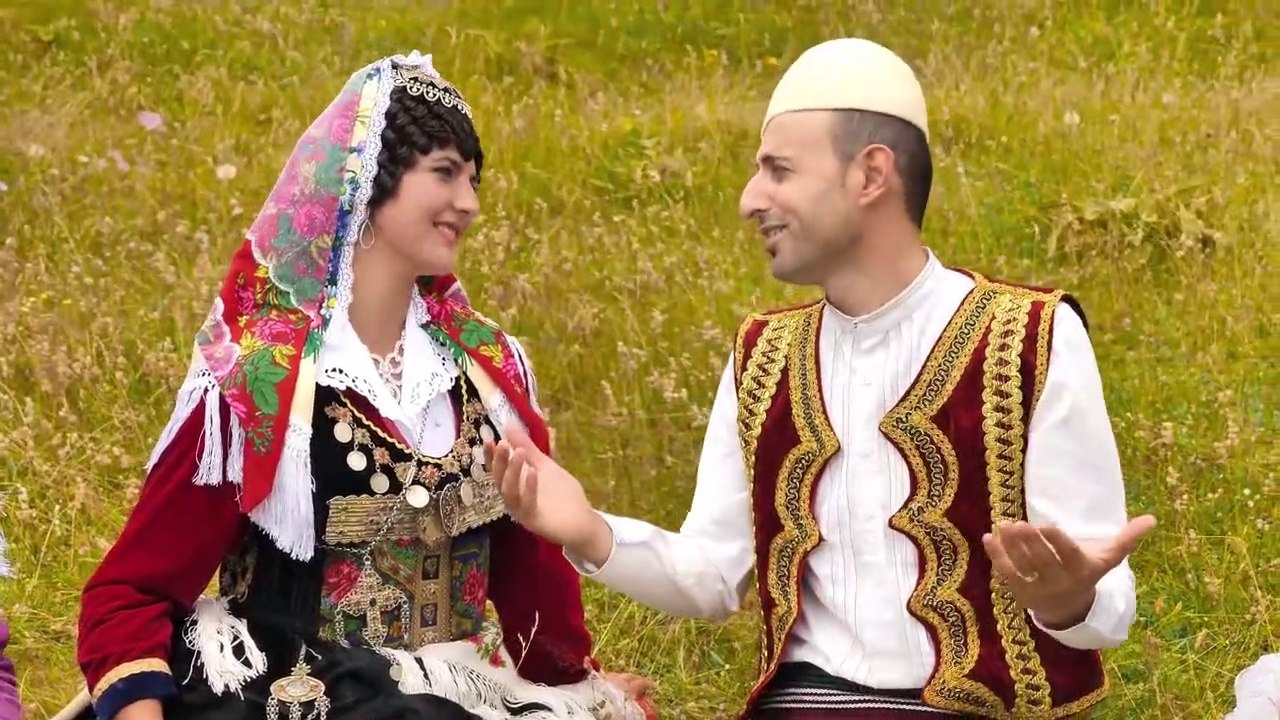 Pellumb Vrinca-Jam Malësor Official Video - video Dailymotion