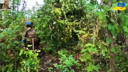 Bakhmut Battlefield Update: Russians Seize Position, Spot Abandoned Weapons Cache