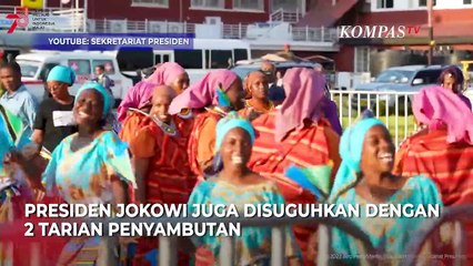 Momen Presiden Jokowi Disambut Meriah dengan Tarian Suku saat Tiba Dar es Salaam, Tanzania