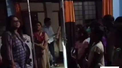 गोण्डा: डीएम अचानक पहुंची कस्तूरबा गांधी आवासीय बालिका विद्यालय,मचा हड़कंप