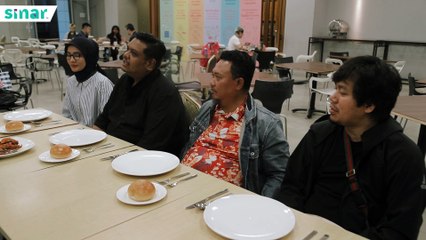 Jep Tak Reti Kopek Udang Guna Sudu Garfu