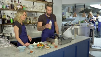 Tomates plein champ, crème de mozzarella, gel d’eau de tomate et crumble, ma recette estivale avec le chef Romain Casas