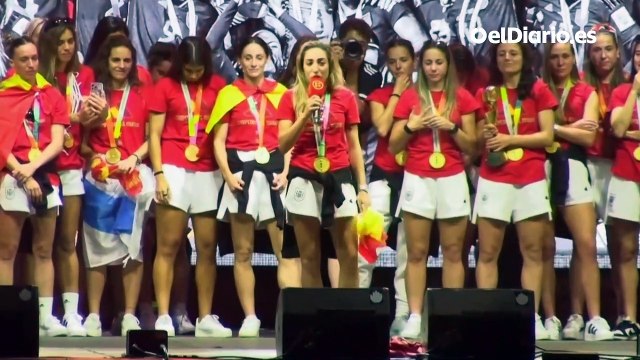 Olga Carmona: “Aquí tenéis la estrella que tanto queríais, y no solo esta, también todas las que están en el cielo