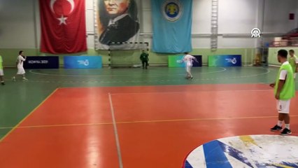 KONYA - Down Sendromlu Futsal Milli Takımı'nın kampı sürüyor