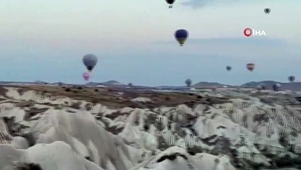 Lewis Hamilton a observé la Cappadoce avec une montgolfière