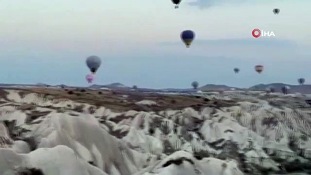Lewis Hamilton a observé la Cappadoce avec une montgolfière