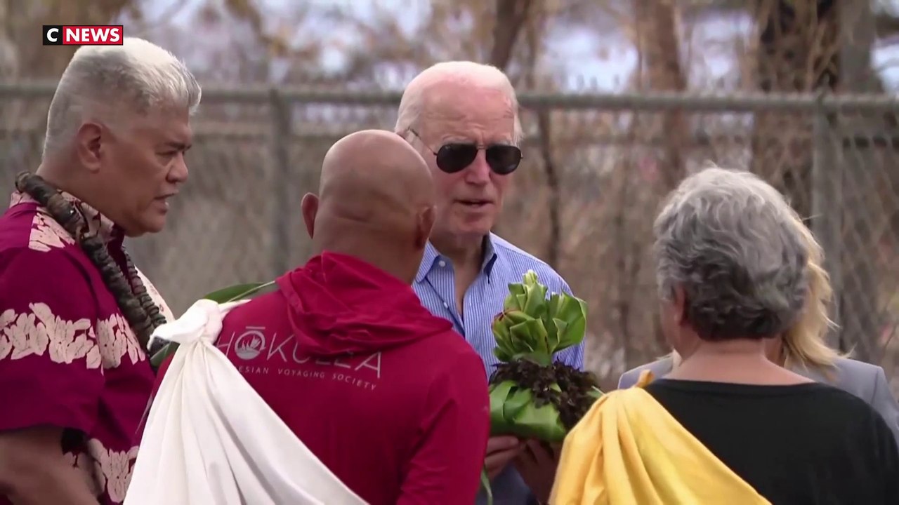 Incendies à Hawaï : Joe Biden rend visite aux sinistrés