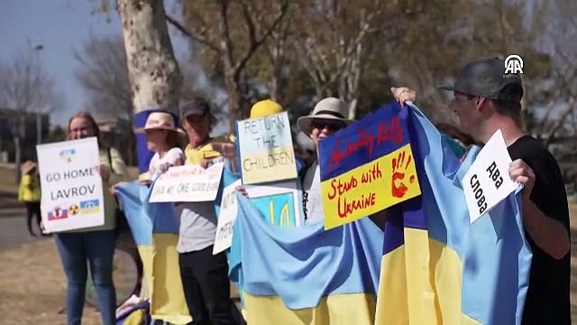 Aktivistler, BRICS zirvesi öncesi “Ukrayna'da barış çağrısı” yaptı