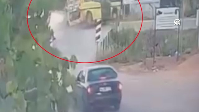 2 kişinin öldüğü trafik kazası güvenlik kamerasına yansıdı