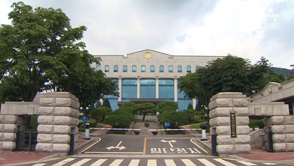 [단독]“감사 대상 아니다”…역대 최고 선임비 쓰는 선관위