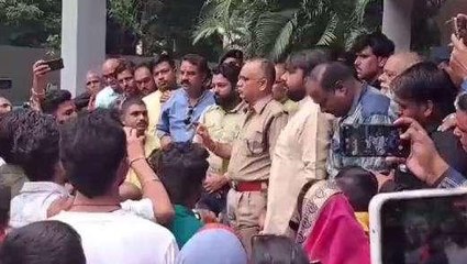 इंदौर: सेन समाज ने पुलिस कार्यालय का किया घेराव, कार्रवाई की उठी मांग