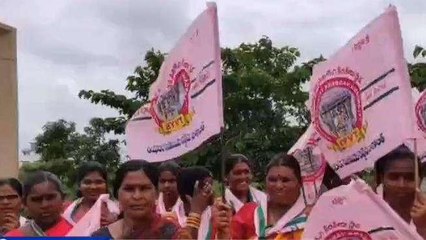 సిరిసిల్ల: పెద్దూరు ఎల్లమ్మ గుట్ట కబ్జా.. మాది మాకు కావాలని సమ్మె