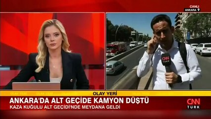 Ankara'da alt geçide kamyon düştü