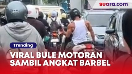 Viral Bule Motoran Sambil Angkat Barbel saat Macet di Bali, 'Waktu Adalah Otot'