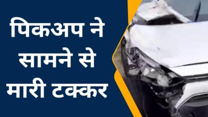 बलिया में कार व पिकअप की भिड़ंत से कोहराम, 5 लोगों की हालत नाज़ुक