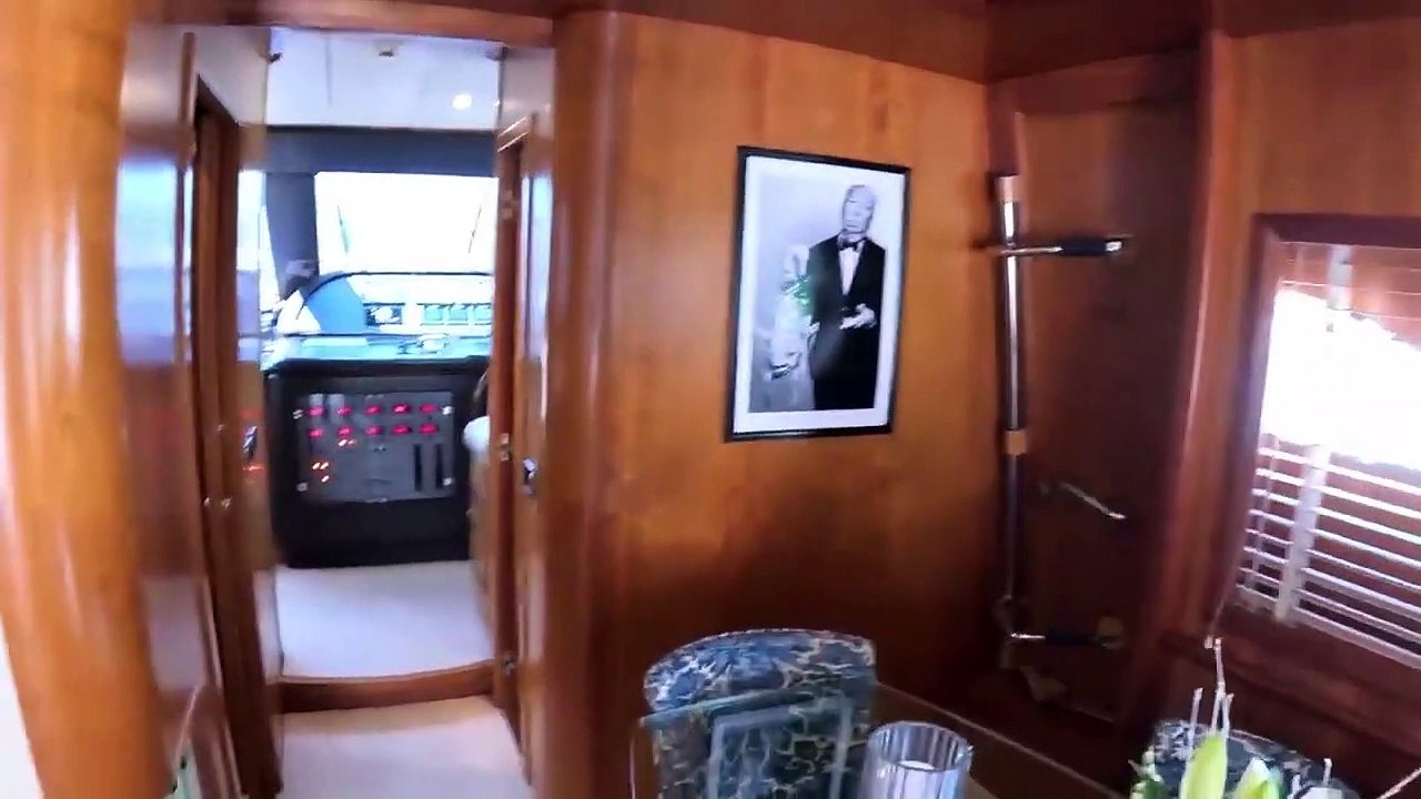 M/Y ESSOES