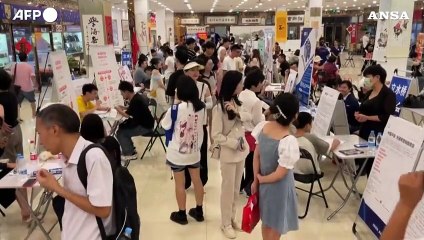 Cina, affollata la fiera del lavoro di Pechino