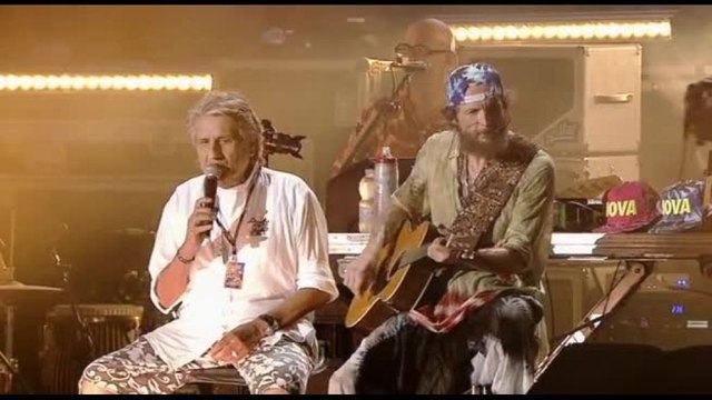 Toto Cutugno è morto a 80 anni, la sua esibizione con Jovanotti