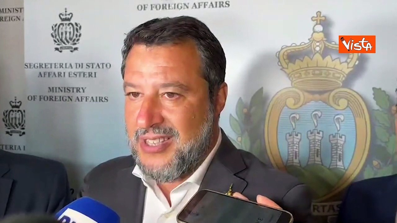 Salvini: "Penso che aumento stipendi e pensioni sia la priorit? della manovra economica"