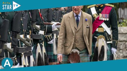 Charles III à Balmoral  il renoue avec une tradition d’Elizabeth II, et pas des moindres !