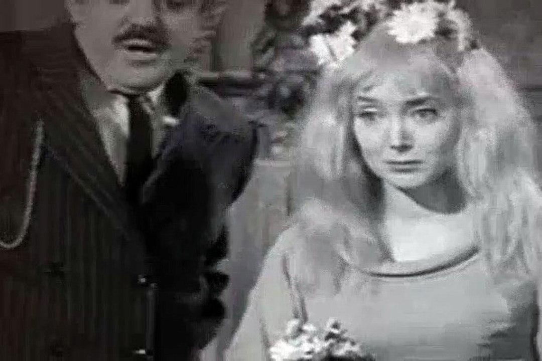 The Addams Family Season 2 Episode 24 Ophelia Visits Morticia