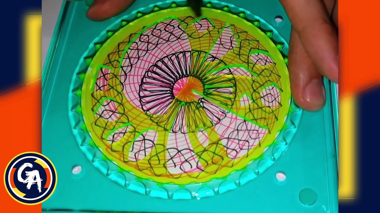 TRAZANDO un gráfico hipotrocoide usando un espirógrafo de engranaje. VIDEO #1. PLOTTING a hypotrochoid graph using a gear spirograph. VIDEO #1.