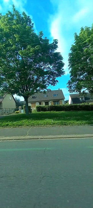 Chartes Bus 1 Direction Barjouville - Pluviers  #france #bustour #bus #frenchcity #francetour  (8)