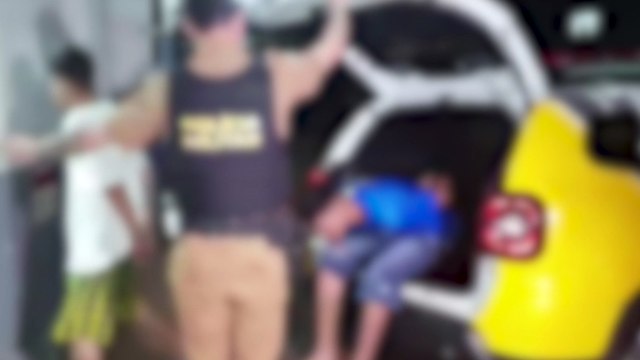 Dois jovens são detidos por tráfico na Rua Carajás no Santa Cruz