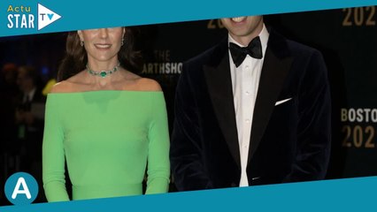 Kate et William en vacances avec George, Charlotte et Louis  dernière étape très forte en émotion a