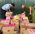 Hà Nội: Phát hiện và tạm giữ hơn 4.500 chiếc bánh Trung thu nhập lậu