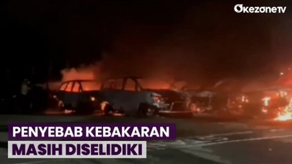 12 Mobil Parkir di Belakang Kantor DPRD Kota Jayapura Dilalap Api