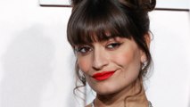 GALA VIDÉO - Clara Luciani enceinte : sa technique “innovante” pour cacher son bidon