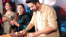 Bigg Boss Ott 2  के Avinash Sachdev ने बिग बॉस की फैमिली और अपने दोस्तों के साथ मनाया अपना बर्थडे