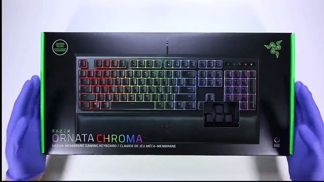 Razer Ornata Chroma keyboard Unboxing