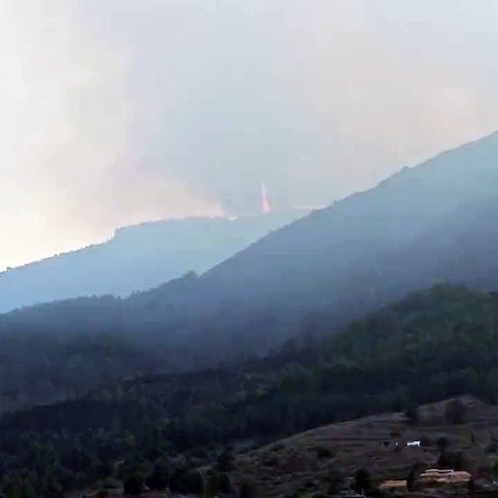 Remolino de fuego en el incendio de Tenerife