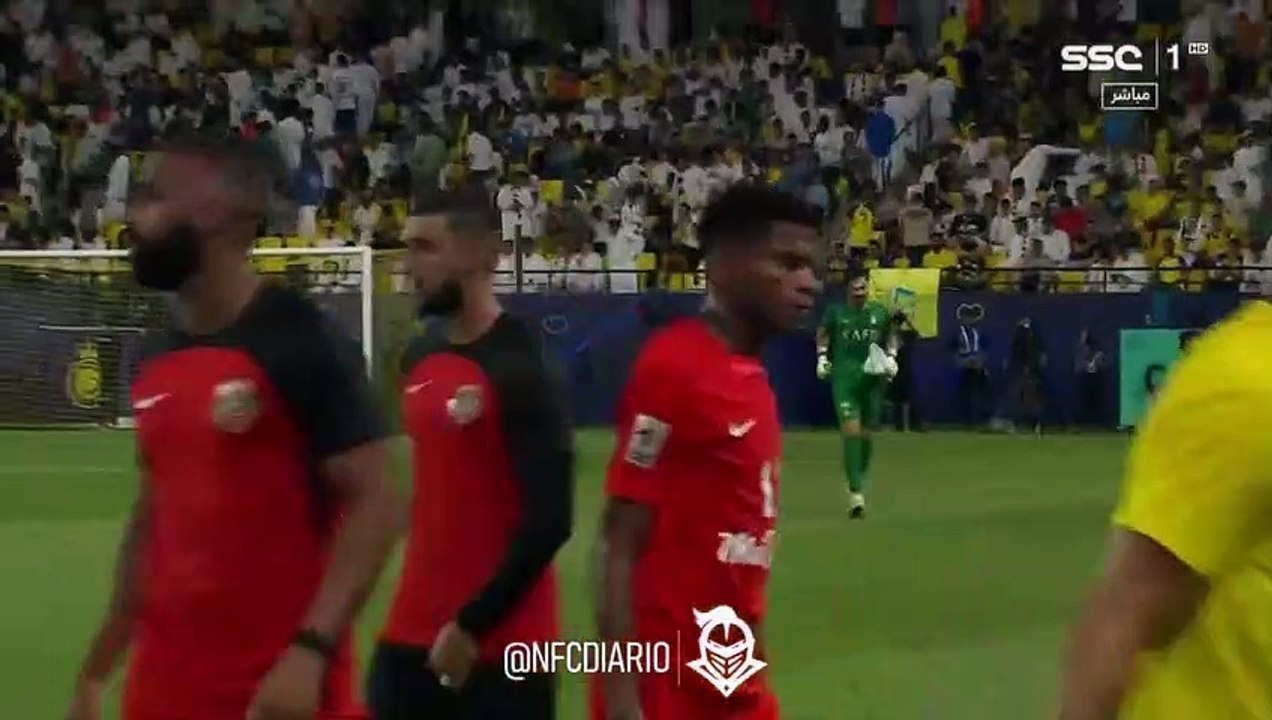 Cristiano Ronaldo half-time spat