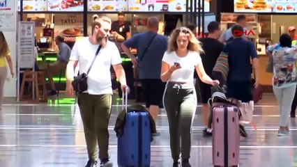 Antalya'ya Hava Yoluyla Gelen Turist Sayısı 10 Milyonu Geçti