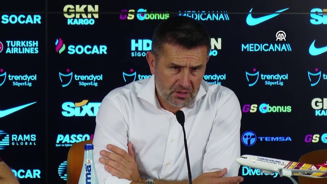 İSTANBUL - Galatasaray-Trabzonspor maçının ardından - Trabzonspor Teknik Direktörü Nenad Bjelica (1)