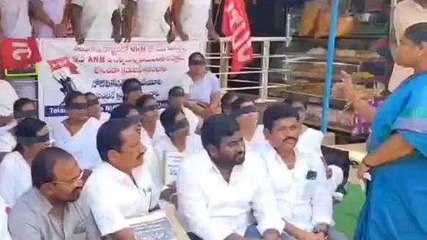 ములుగు: ఏఎన్ఎంలకు మద్దతు తెలిపిన ఎమ్మెల్యే సీతక్క