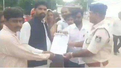 सतना: युवती की मौत का मामला, भीम आर्मी ने सौंपा ज्ञापन