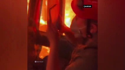 Hakkınız ödenmez! Çanakkale yangınında ekiplerin zorlu mücadelesi böyle görüntülendi