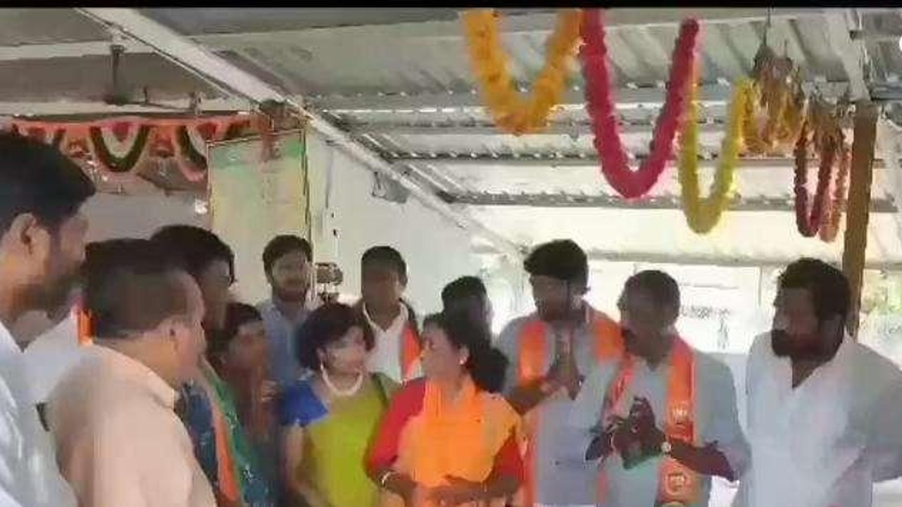 మంచిర్యాల: చంద్రయాన్-3 విజయవంతం అవ్వాలని పూజలు