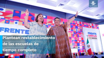 Beatriz y Xóchitl arremeten contra libros